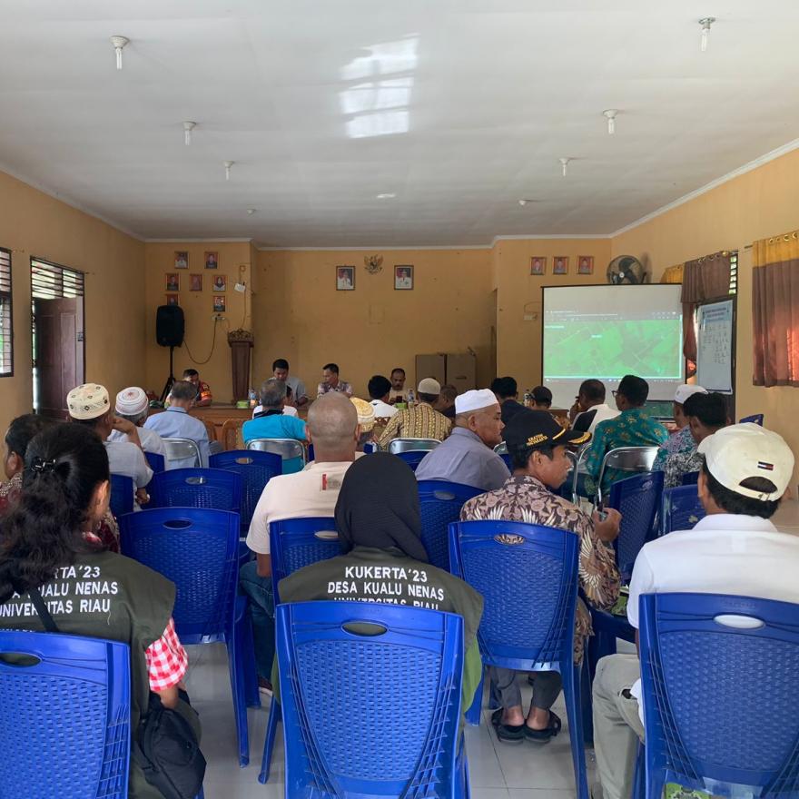 KUALU NENAS - PemDes Bersama Tokoh Masyarakat Mengadakan Musyawarah Desa Terkait Tapal Batas Wilayah